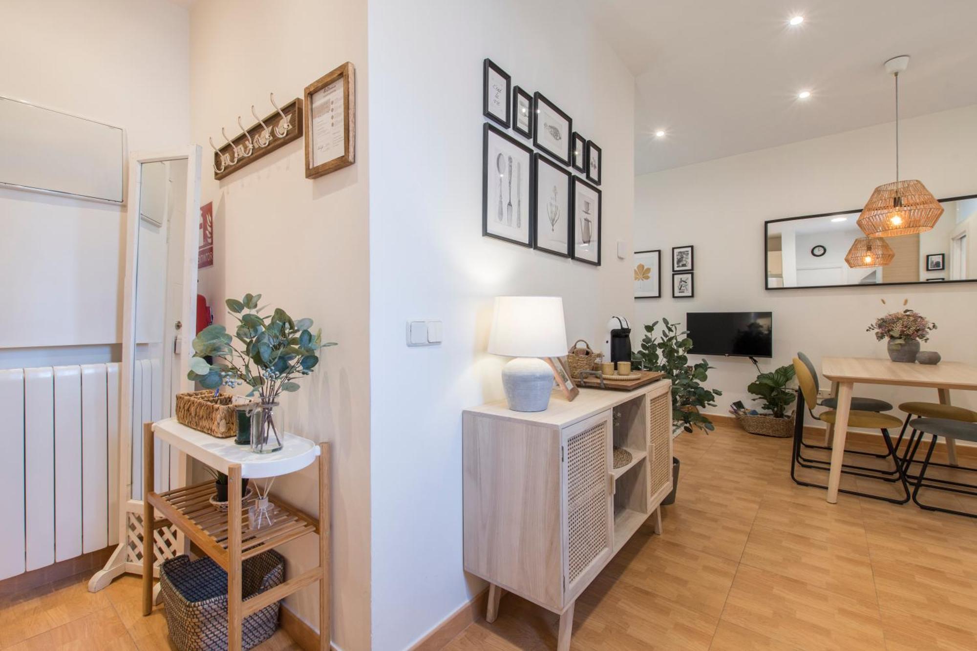 Fee4me. Elegant Flat A Few Minutes From Atocha. Appartement Madrid